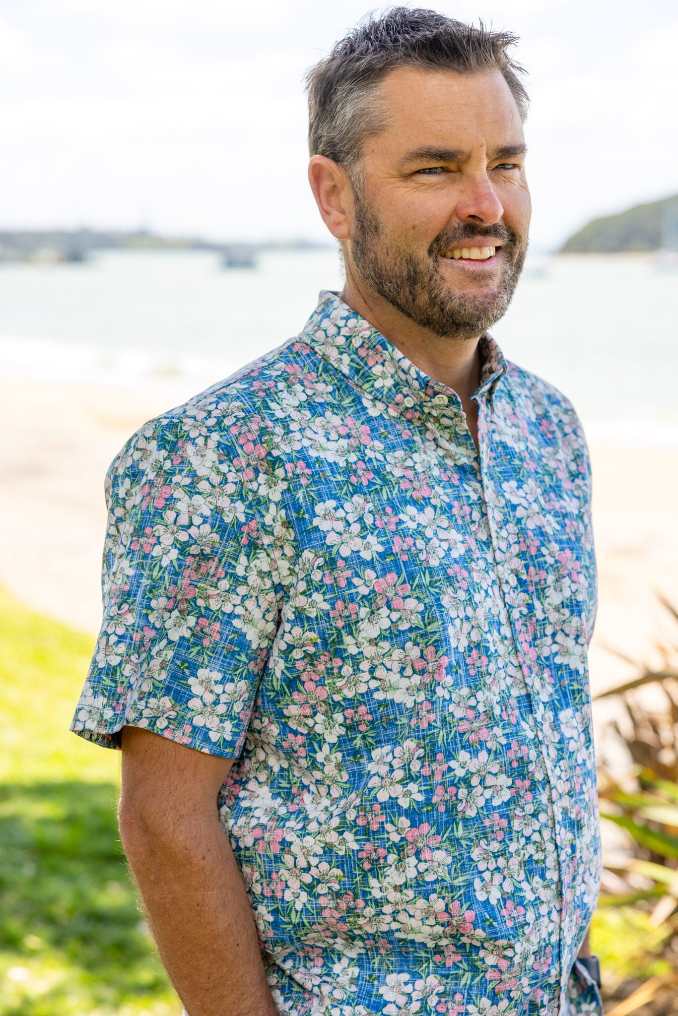 Mānuka SS Kiwi Classic Mens Shirt