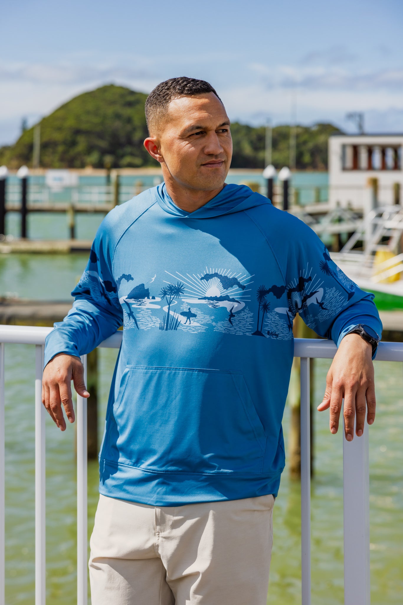 Beach Hooded Pullover