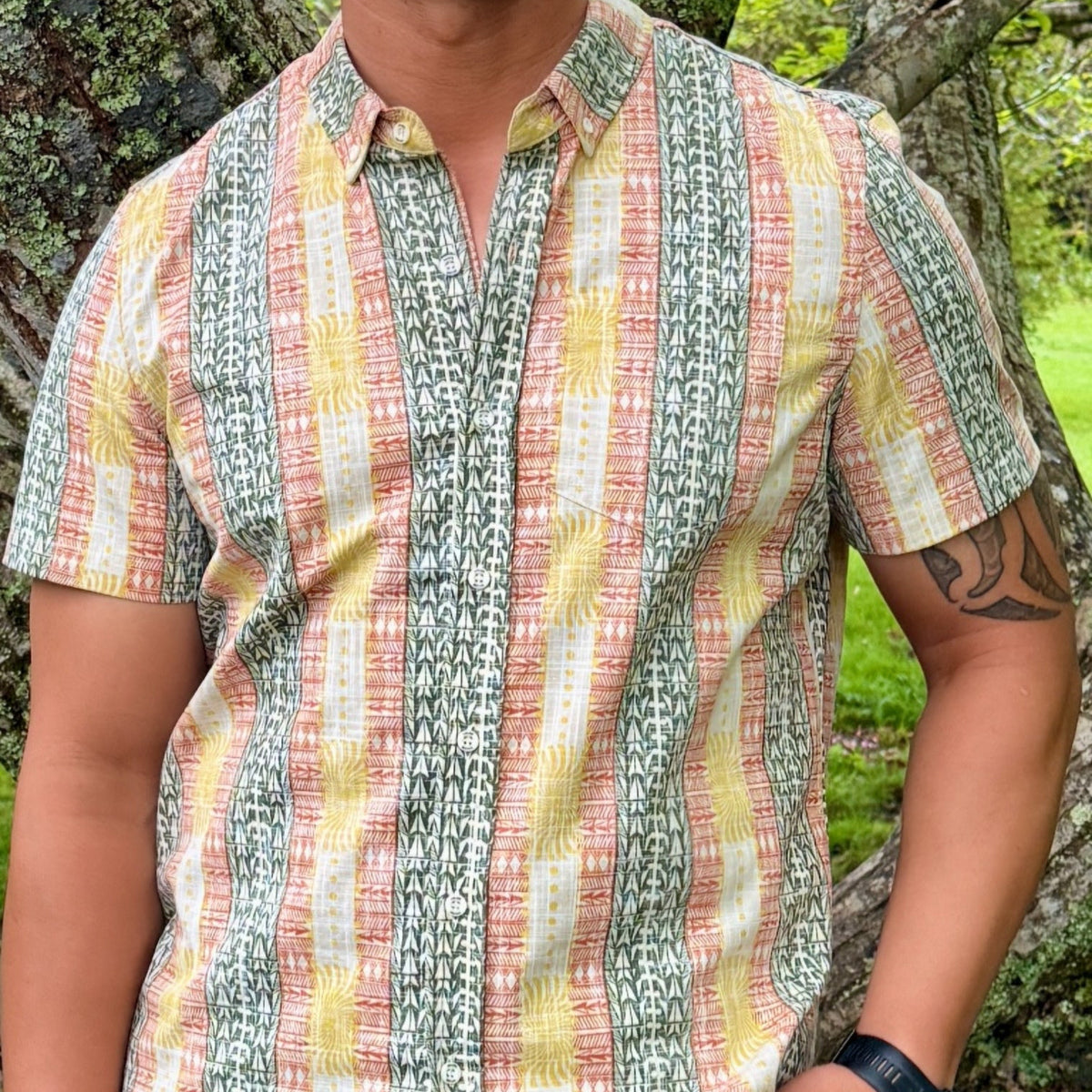Whitinga O Te Ra Kiwi Classic Short Sleeve Mens Shirt