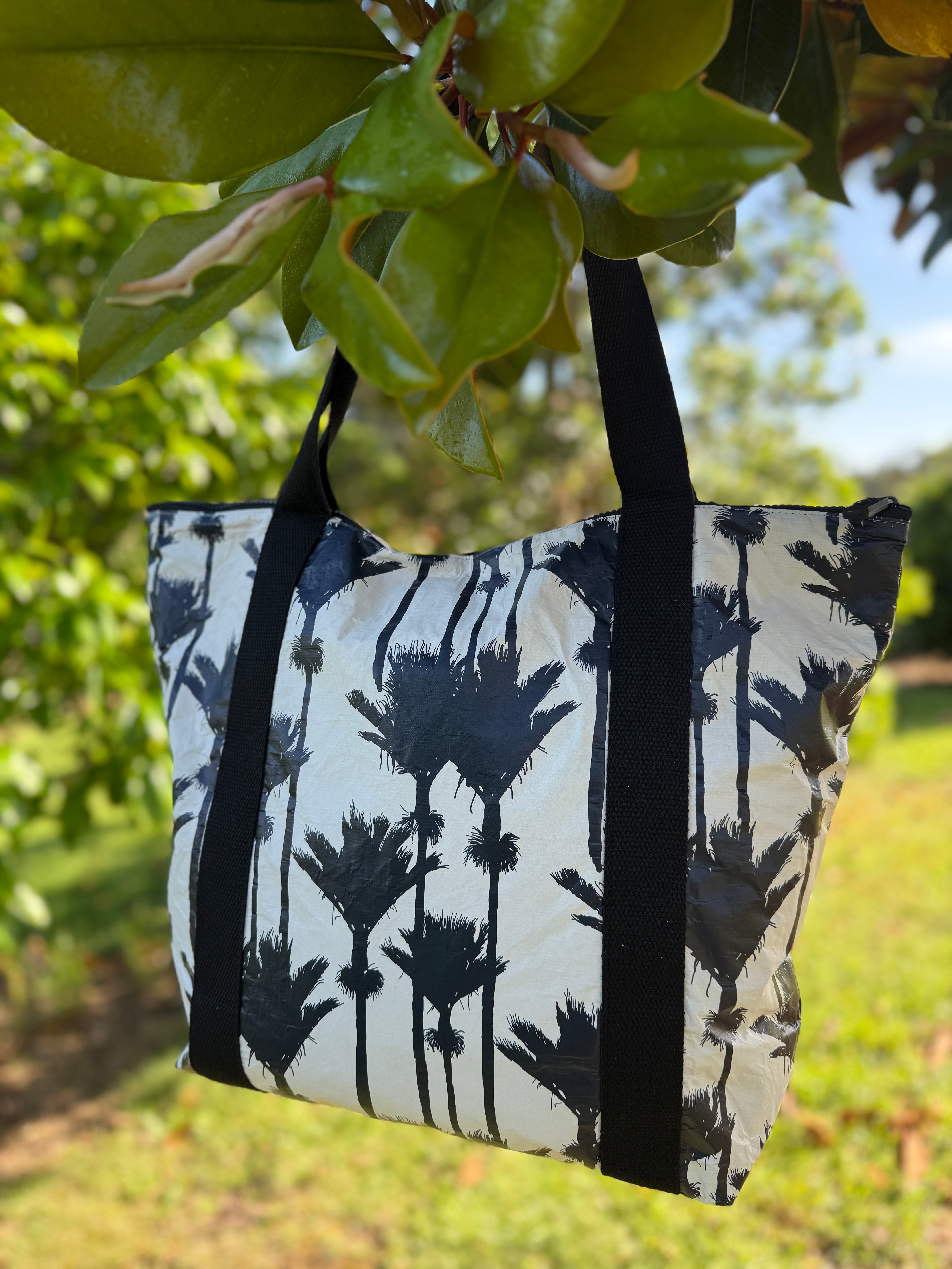 Nikau Splashproof Tote