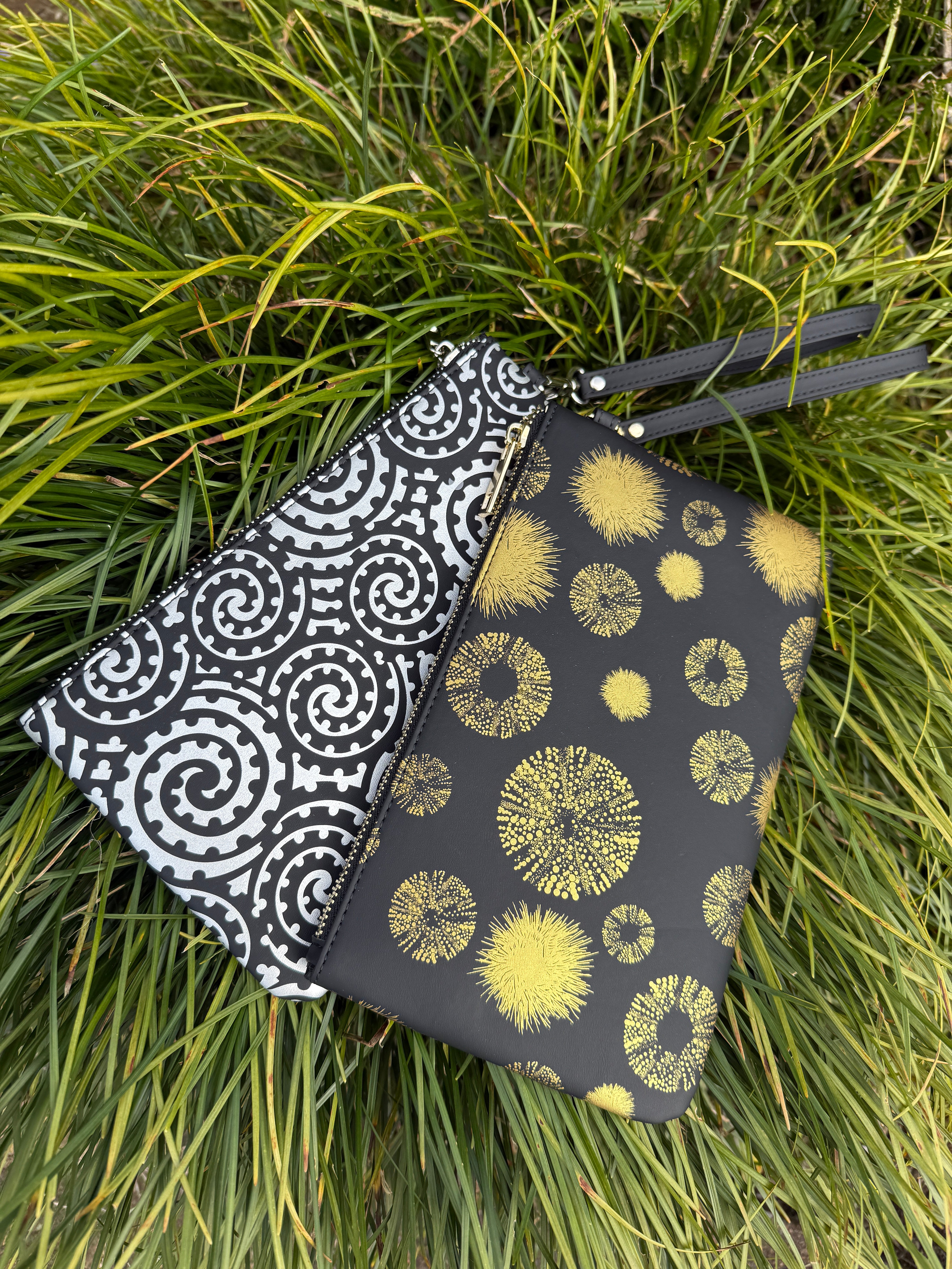 Takarangi Silver Wristlet Purse