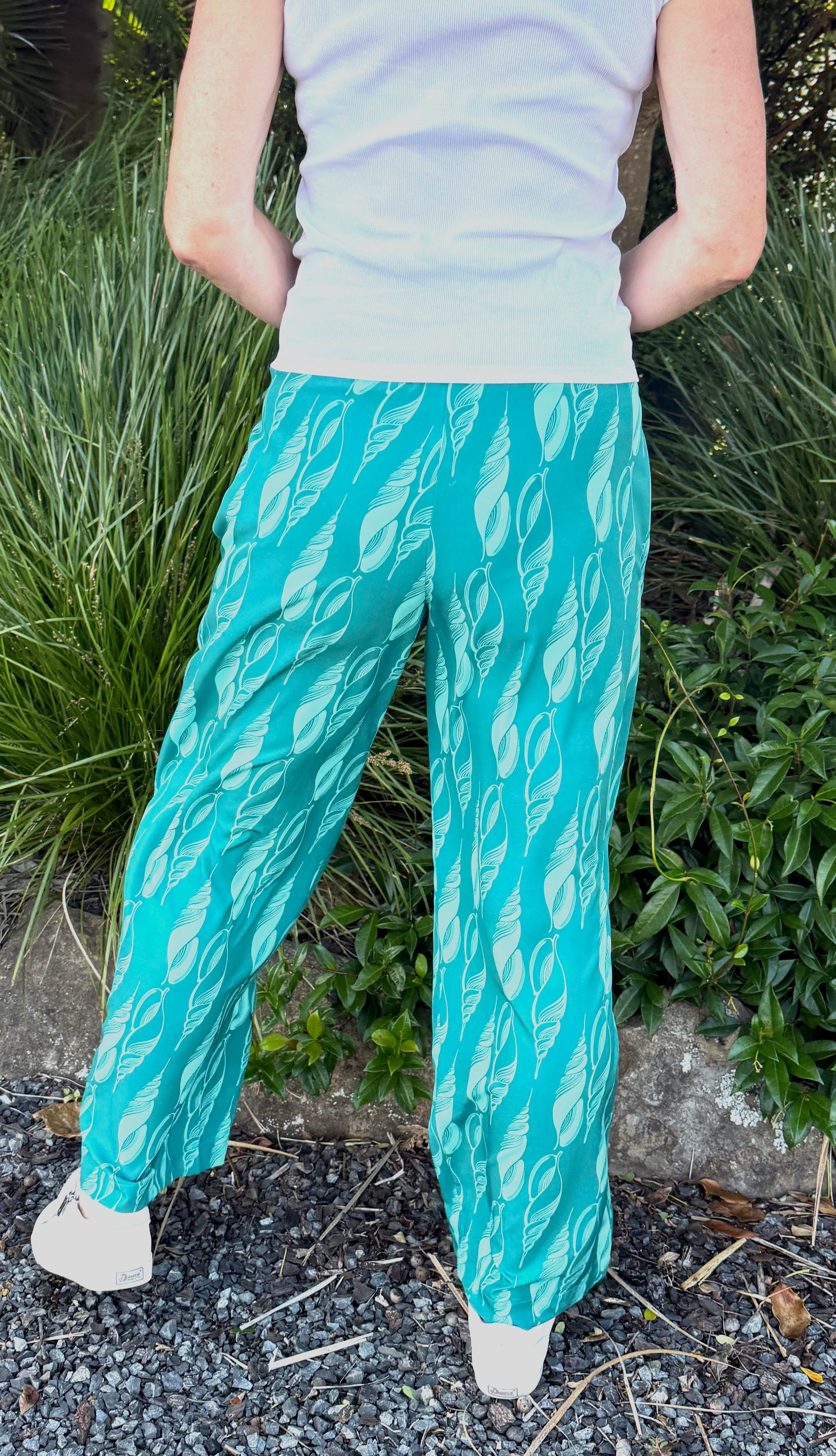 Volute Shell Flowy Pants