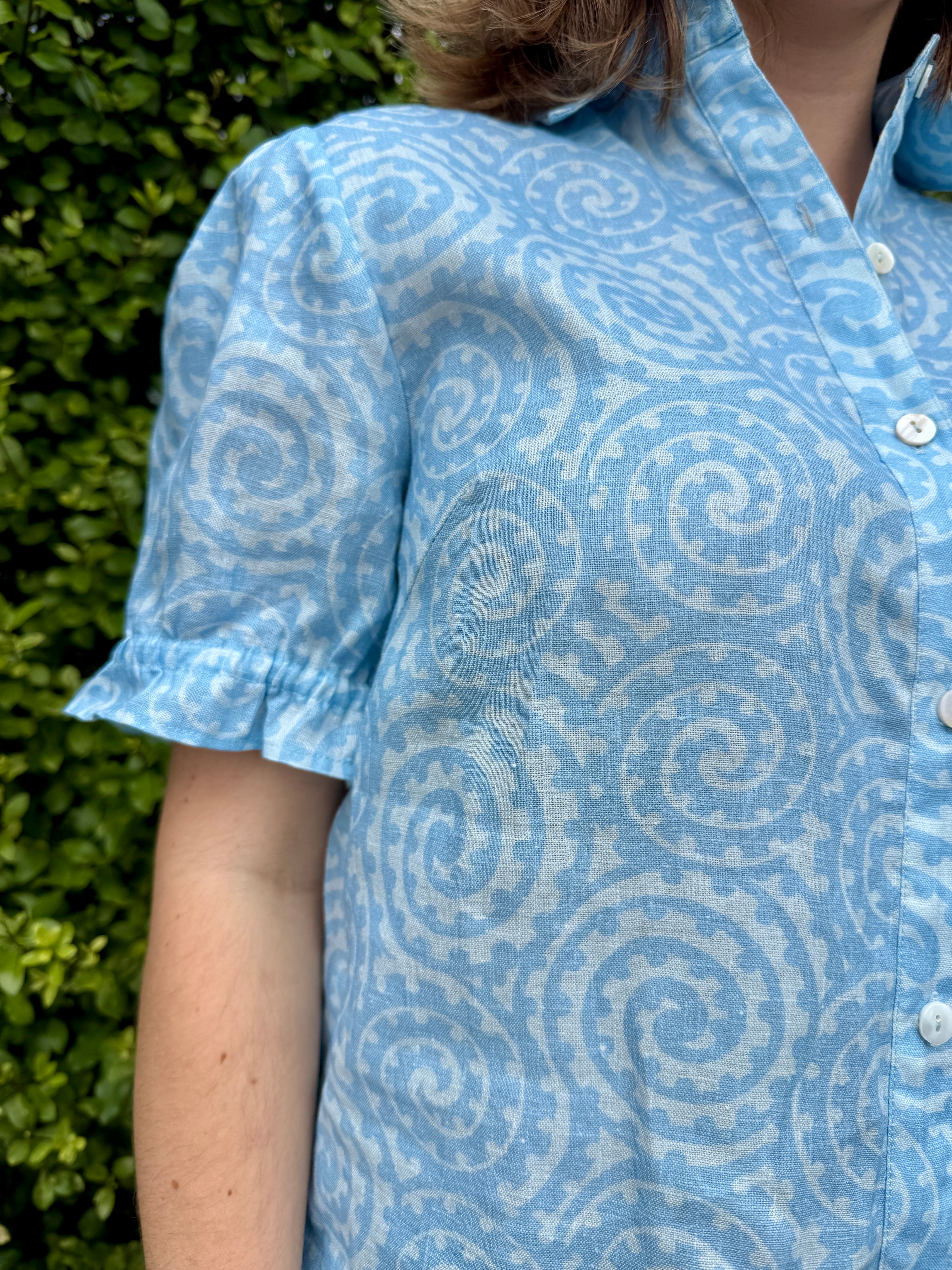 Takarangi Linen Blouse- Blue