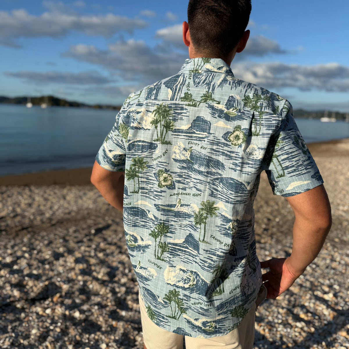 Surf Northland Kiwi Classic Short Sleeve Mens Shirt