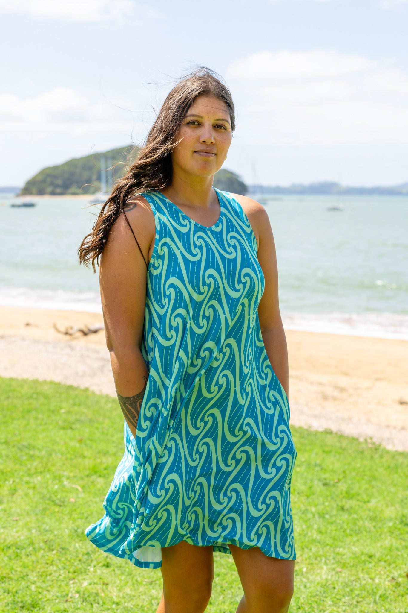 Puhoro Sleeveless Short Dress.