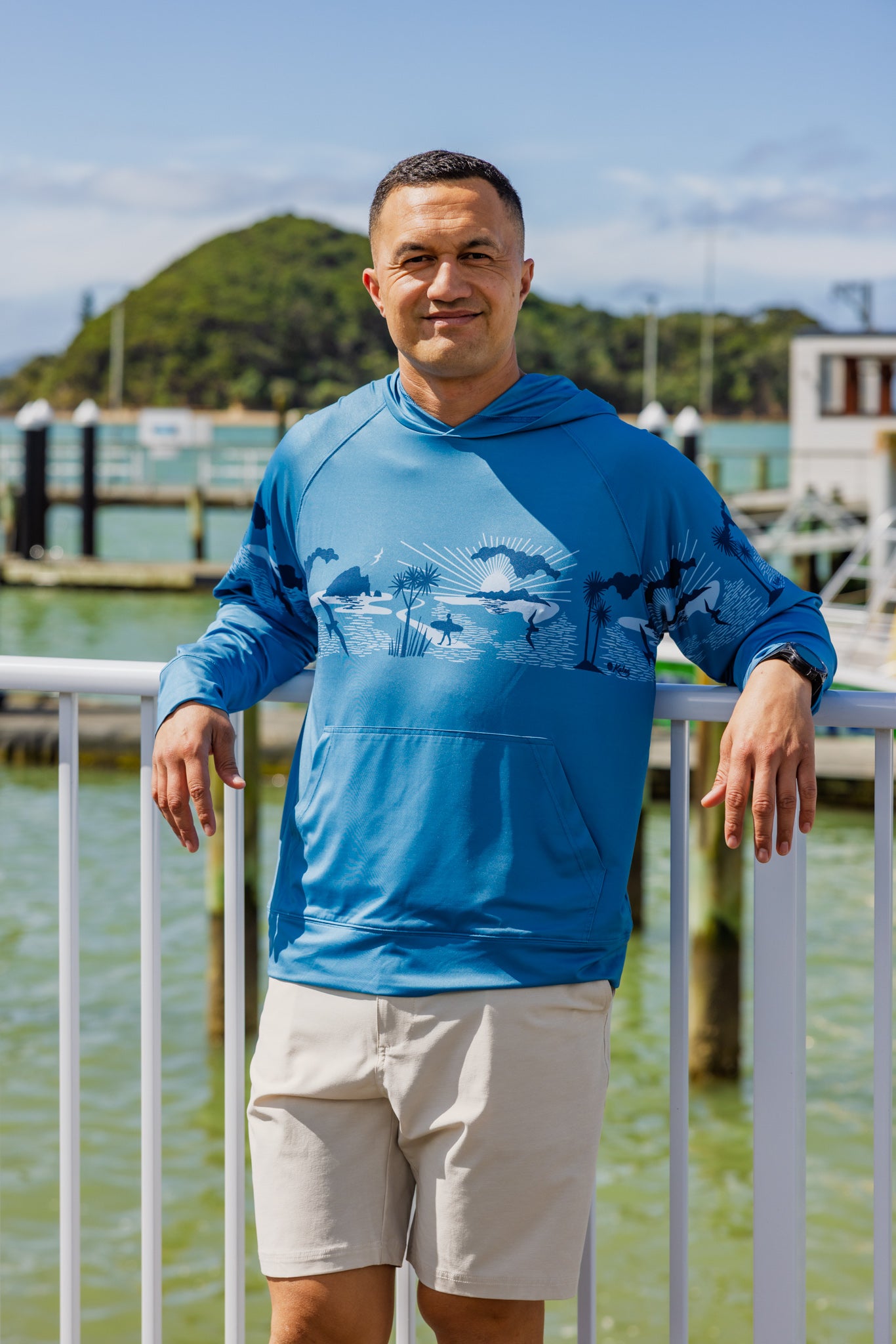 Beach Hooded Pullover