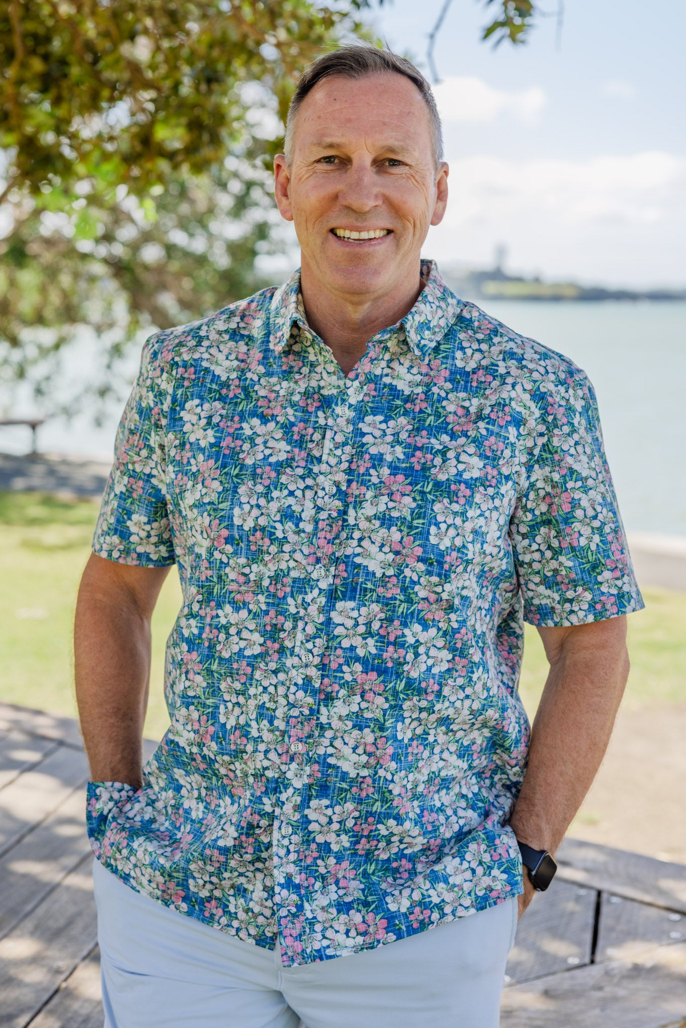 Mānuka SS Kiwi Classic Mens Shirt