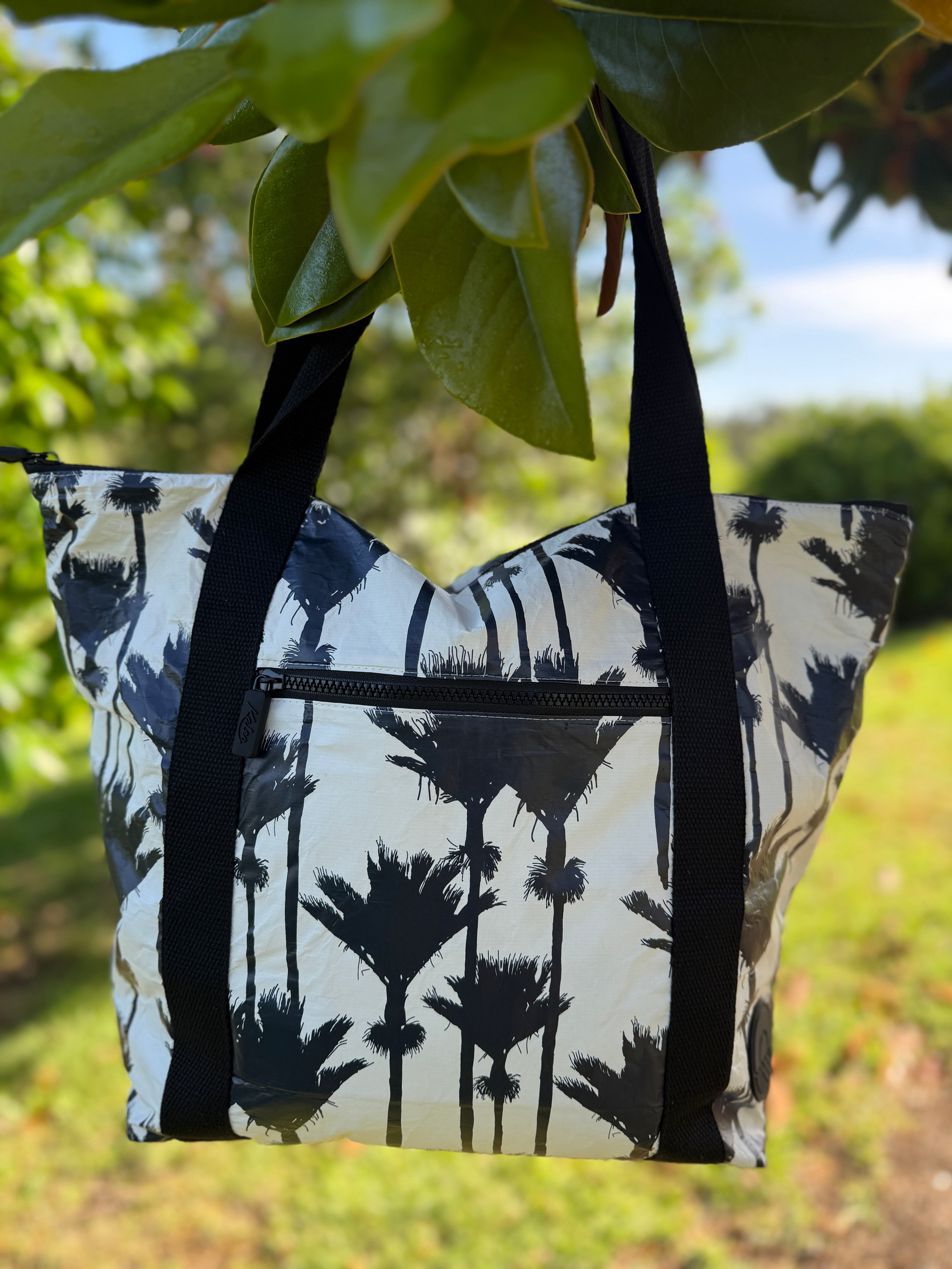 Nikau Splashproof Tote