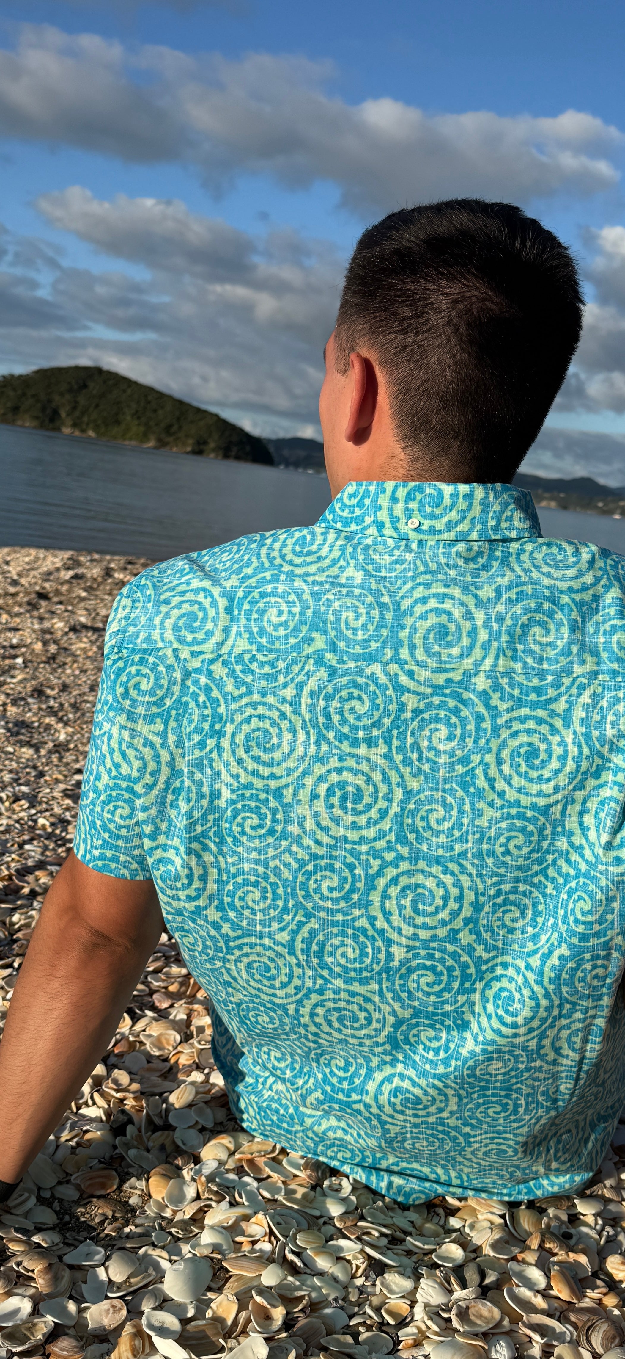 Takarangi Kiwi Classic Mens SS Shirt
