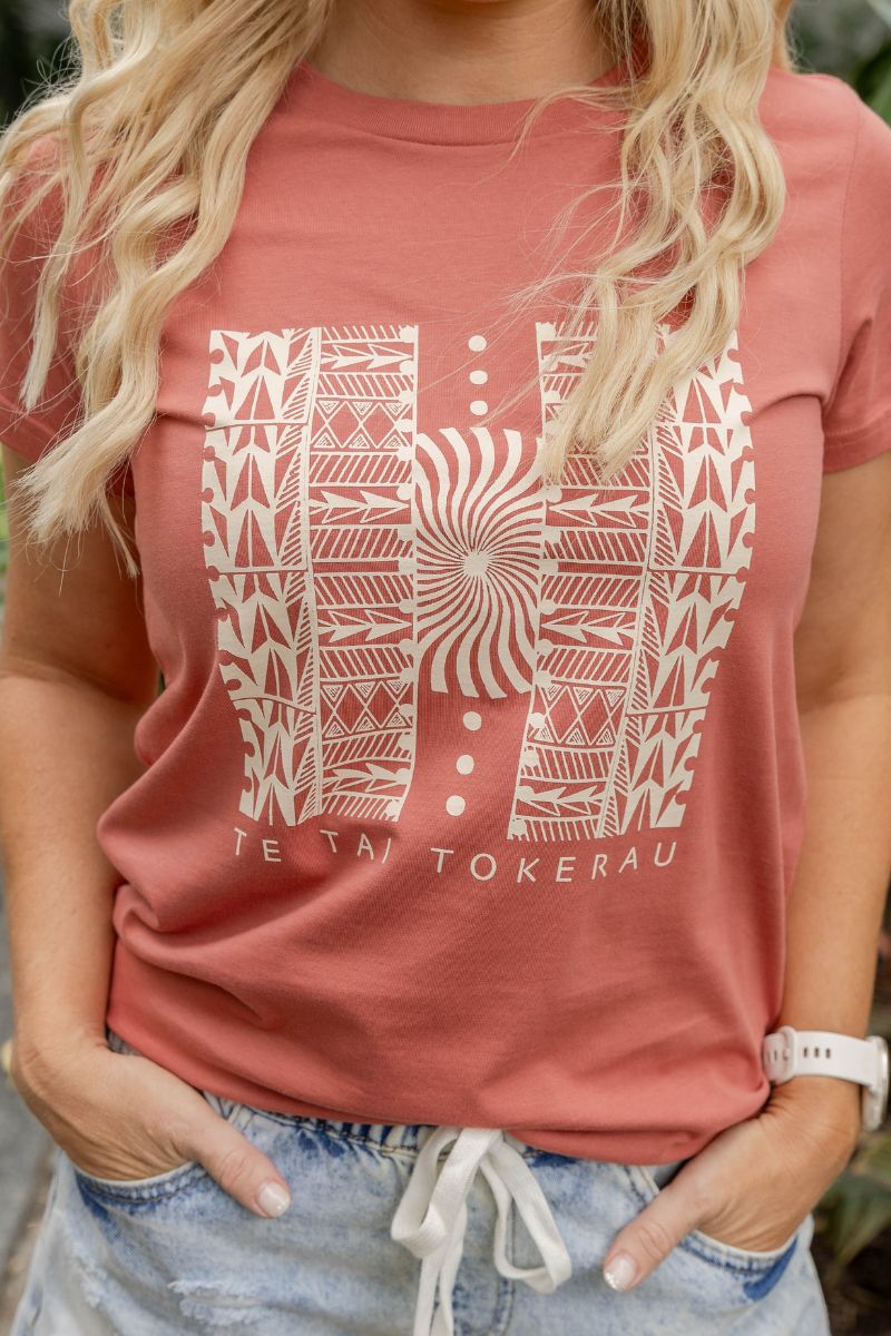 Te Tai Tokerau Womens Tee- Coral