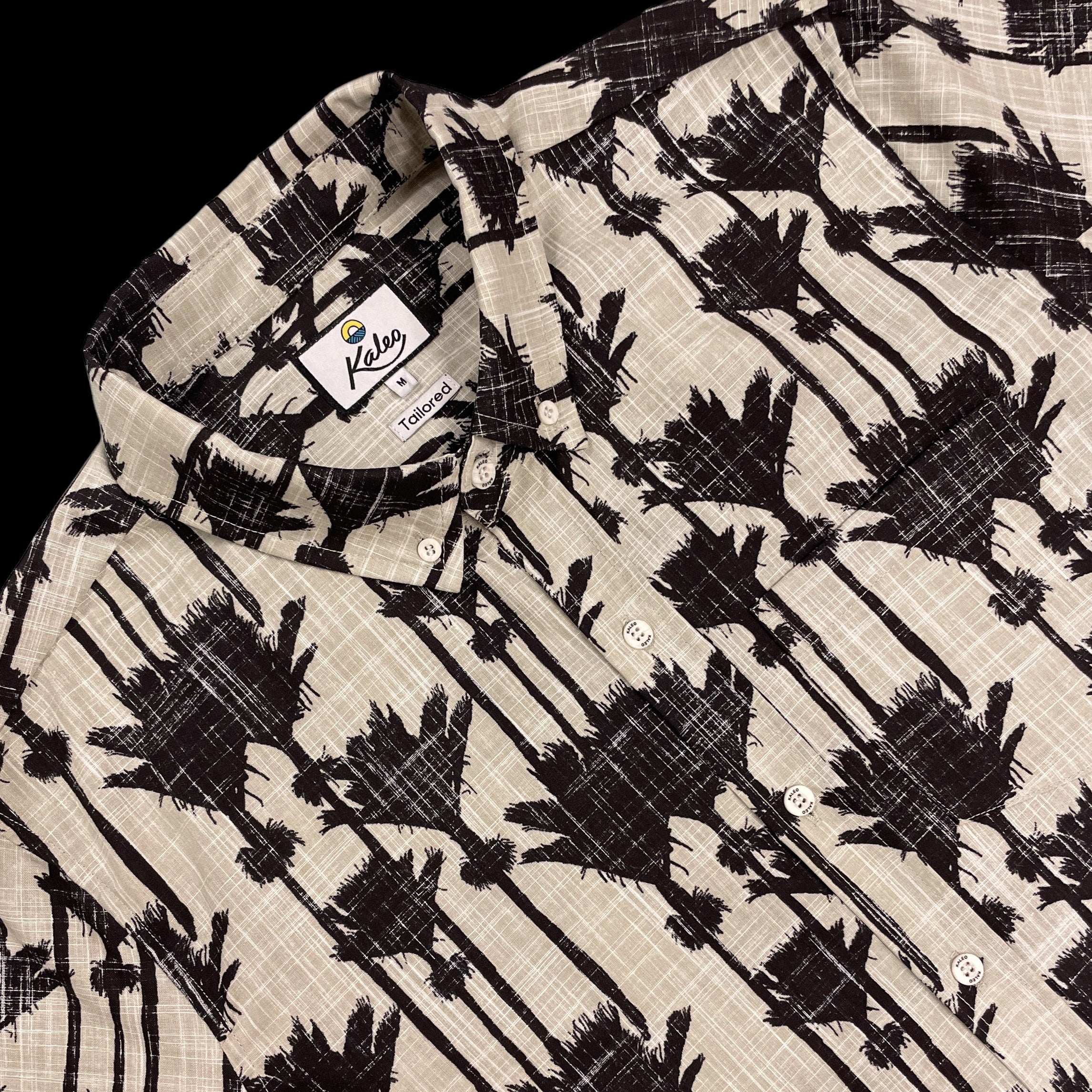 Men’s Kiwi Classic short sleeve shirt with Nikau Palm print – premium quality New Zealand menswear featuring original NZ designs by Kaleo, smart casual style